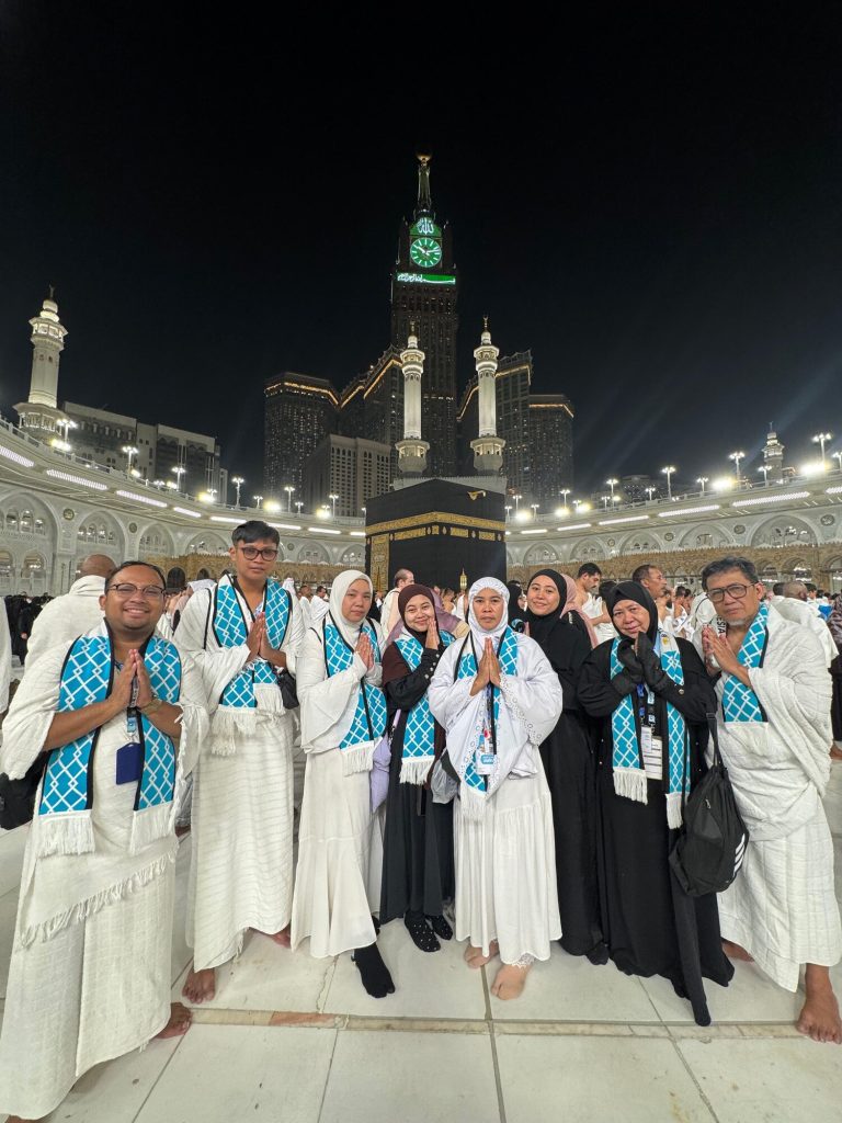 Jamaah Aila Umroh Travel di Tanah Suci