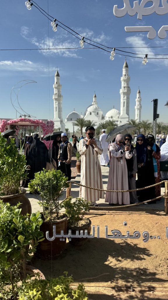 Jamaah Aila Umroh Travel di Tanah Suci