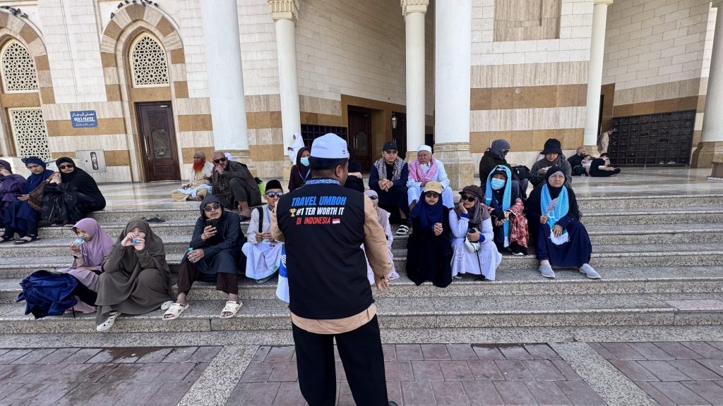 Jamaah Aila Umroh Travel di Tanah Suci
