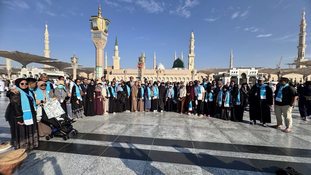 Jamaah Aila Umroh Travel di Tanah Suci