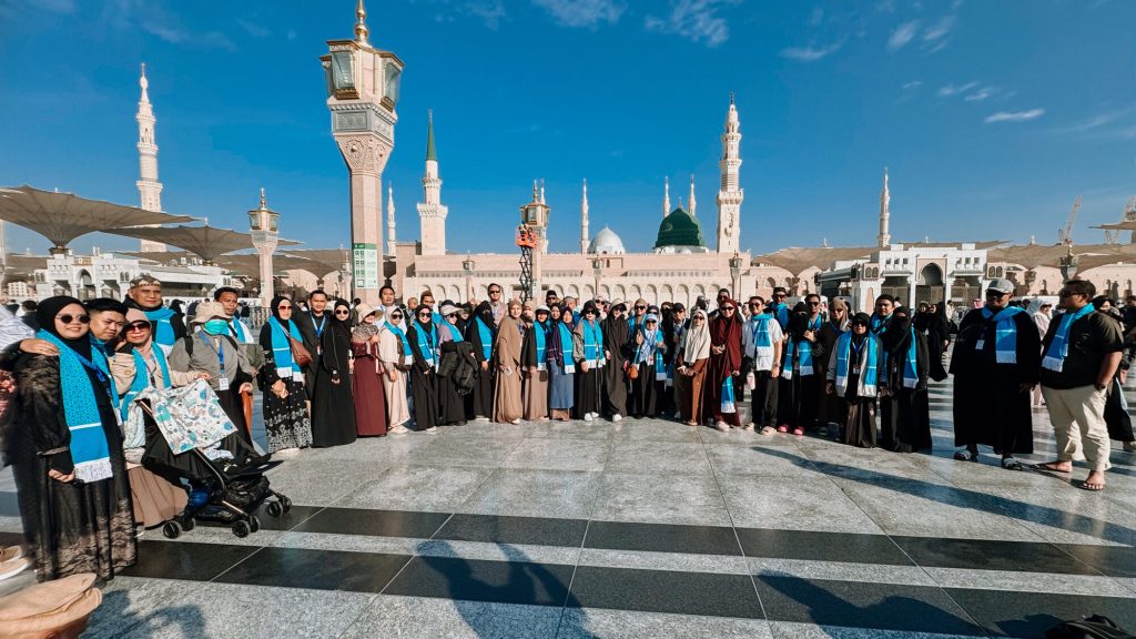 Jamaah Aila Umroh Travel di Tanah Suci